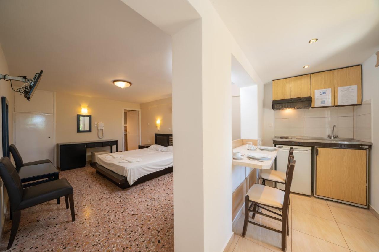 Lorenzo House Apartments Lassi  Ngoại thất bức ảnh